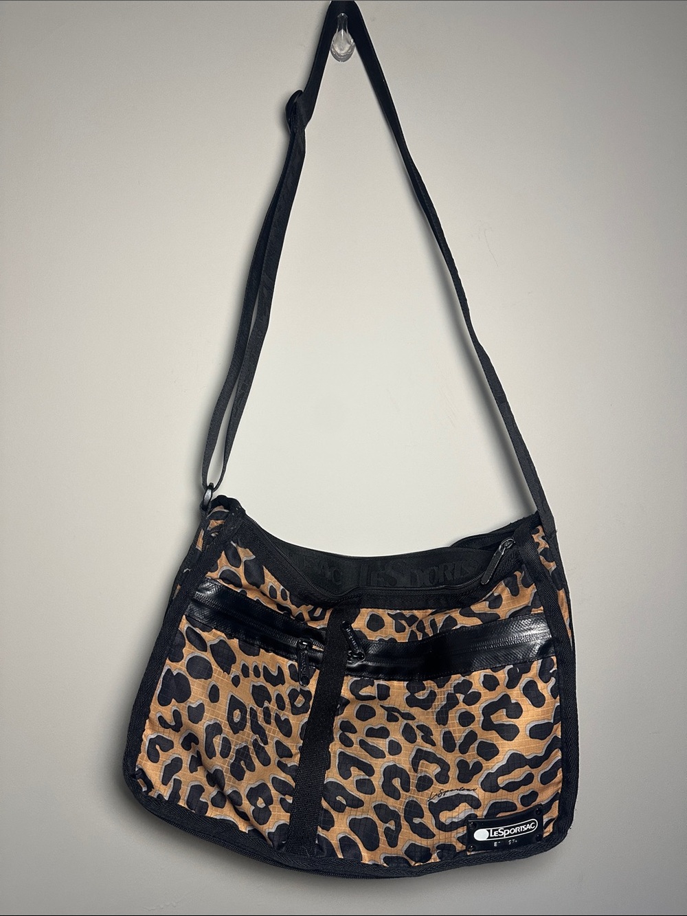 LeSportsac Leopard Print Nylon shoulder Bag in Tan and Black